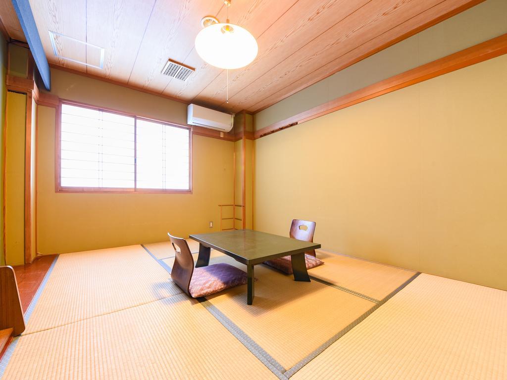 Ryokan Marue Honkan Hitoyoshi Exterior photo